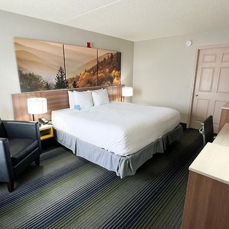 Days Inn By Wyndham Harrison Dış mekan fotoğraf